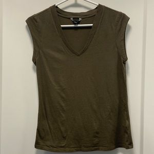 RW&Co V neck, t-shirt, small